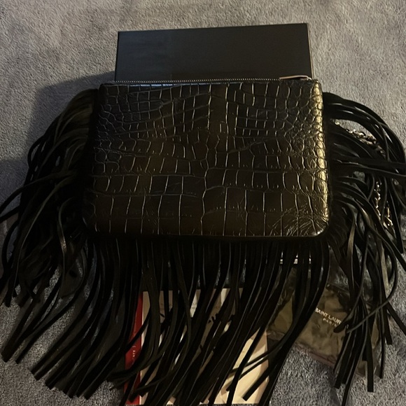 YSL NEW CLUTCH OR WRISTLET ABSOLUTELY BEAUTIFUL NEVER USED - Picture 7 of 12